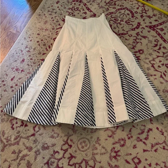 Anthropologie Maeve Blue & White Godet Maxi Skirt - size 4 - Picture 8 of 9